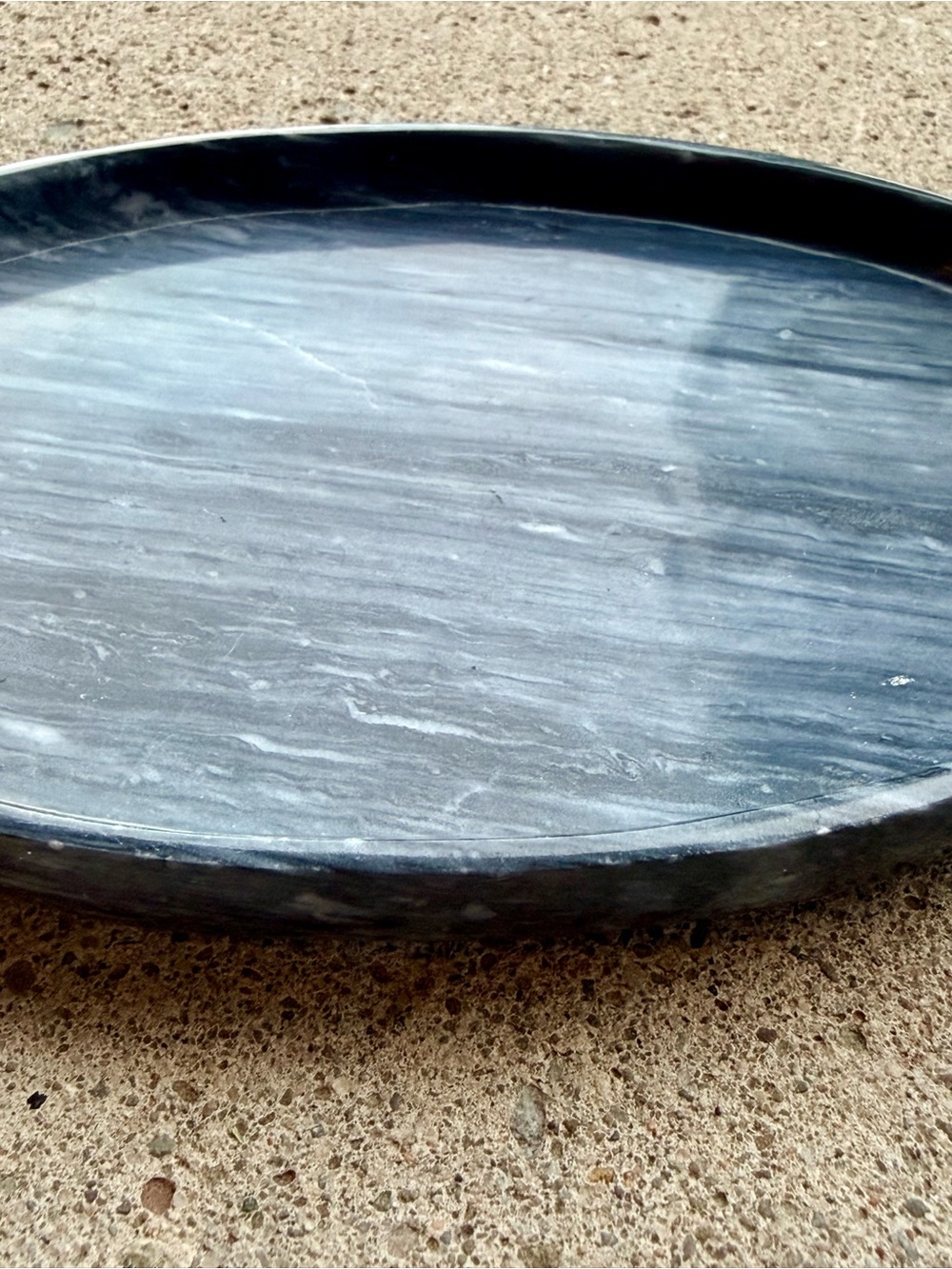 ⚡️SALE⚡️Vintage Handcrafted Onyx Black & White Shot Glass Set with Serving Tray - Picture 17 of 17